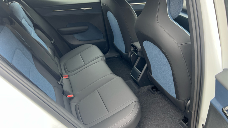 Volvo EX30 315kW Twin Motor Performance Plus 69kWh 5dr Auto Electric Estate